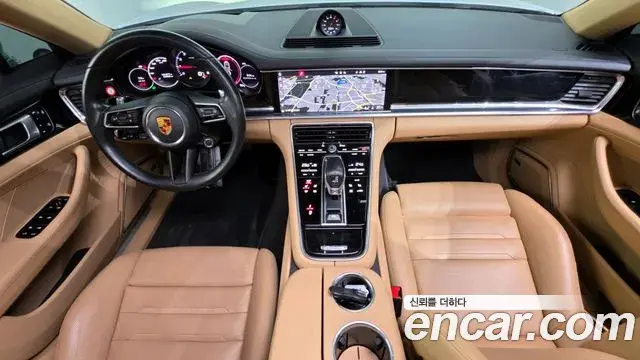 Porsche Panamera 2021 — Фото 9/20