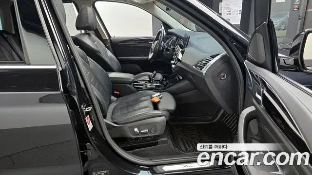 BMW X3 2018 — Фото 10/20