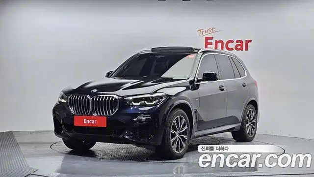 BMW X5 2021 — Photo 8/20