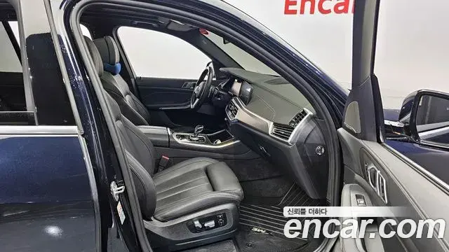 BMW X5 2021 — Photo 16/20