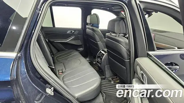 BMW X5 2021 — Photo 20/20