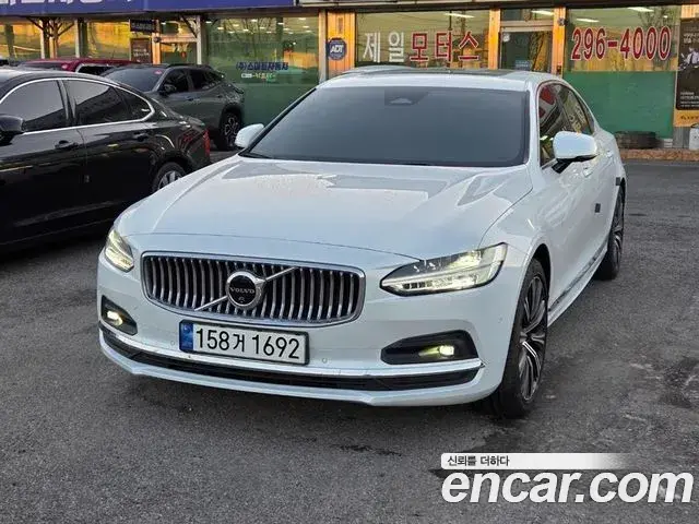 Volvo S90 2023 — ფოტო 3/19
