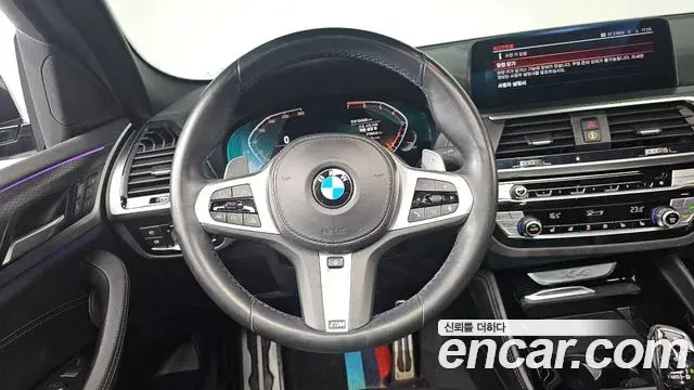 BMW X4 2021 — Фото 13/20