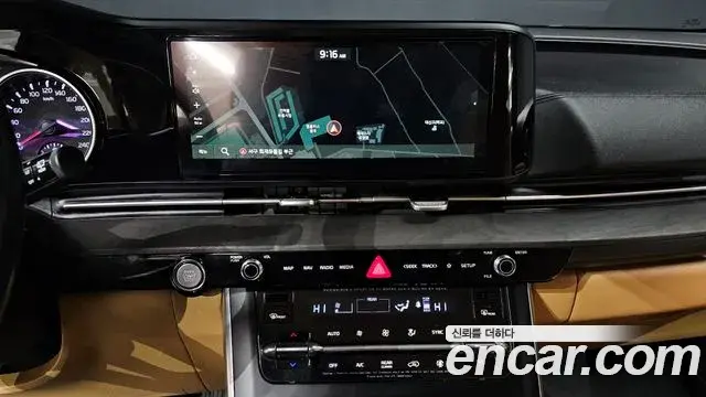 Kia Carnival 2020 — Фото 14/20