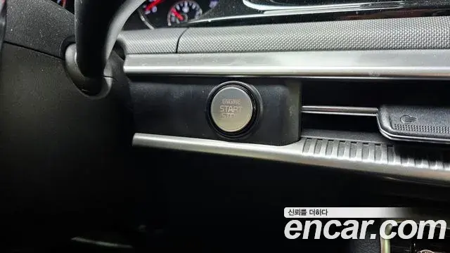 Kia K5 2019 — Photo 18/20
