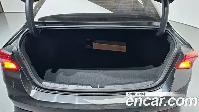 Kia K5 2019 — Photo 15/20