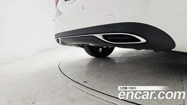 Mercedes-Benz A-Class 2025 — ფოტო 2/17