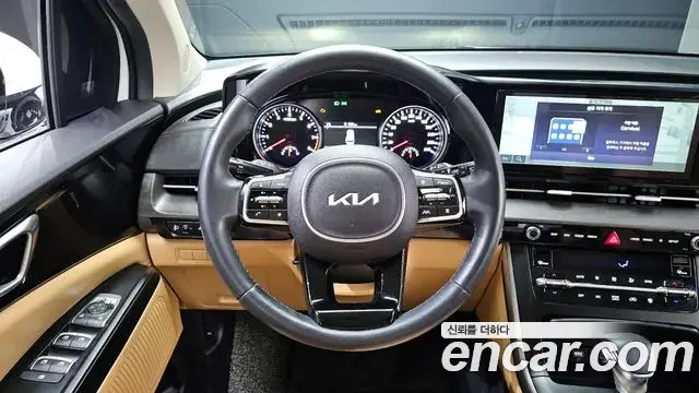Kia Carnival 2023 — Şəkil 20/20