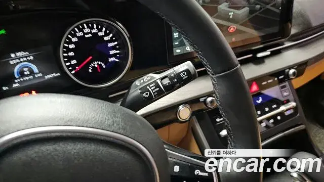 Kia Carnival 2023 — Şəkil 9/20