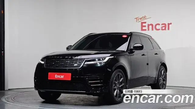 Land Rover Range Rover Velar 2024 — Photo 7/20
