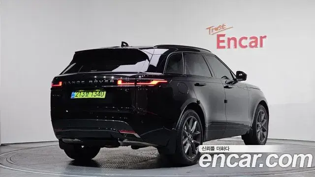 Land Rover Range Rover Velar 2024 — Photo 3/20