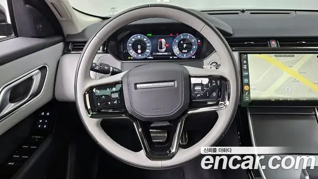 Land Rover Range Rover Velar 2024 — Photo 12/20