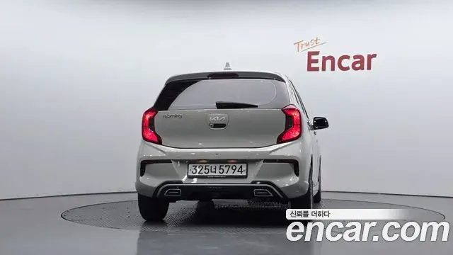 Kia Morning Urban 2023 — Photo 17/20