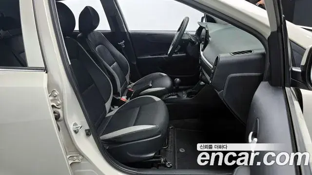 Kia Morning Urban 2023 — Photo 7/20