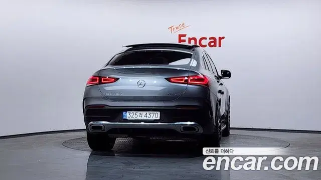 Mercedes-Benz GLE-Class 2022 — ფოტო 18/20