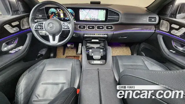 Mercedes-Benz GLE-Class 2022 — ფოტო 15/20