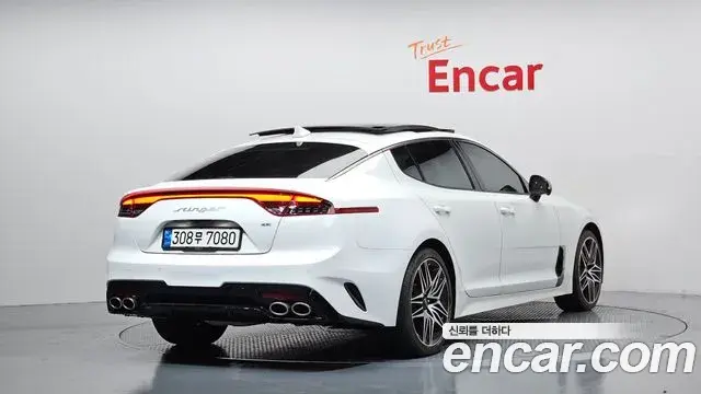 Kia Stinger Meister 2022 — ფოტო 13/20