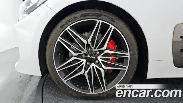 Kia Stinger Meister 2022 — ფოტო 7/20