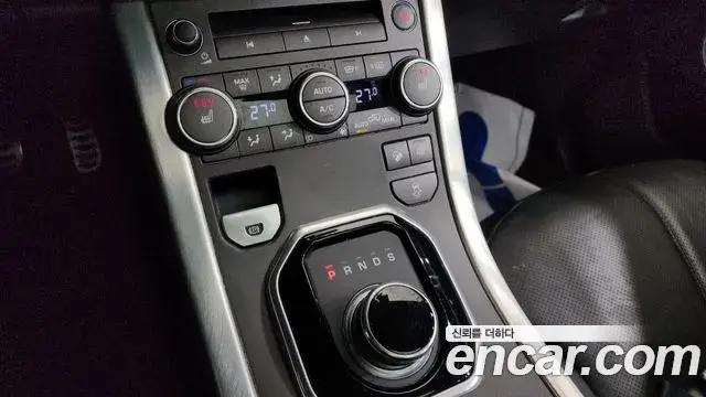 Land Rover Range Rover Evoque 2019 — Фото 9/20