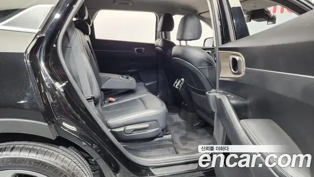 Kia Sorento 2021 — Фото 12/20