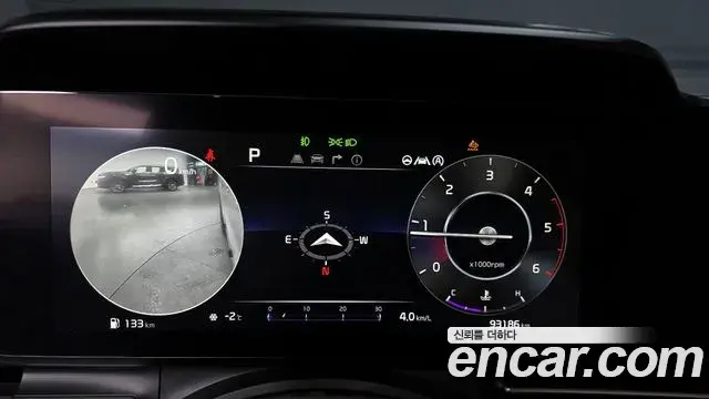 Kia Carnival 2021 — ფოტო 1/20