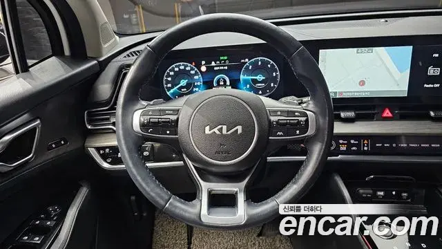 Kia Sportage 2021 — Фото 13/20