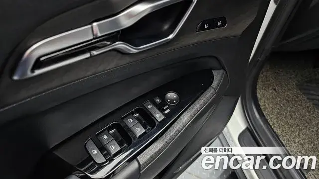 Kia Sportage 2021 — Фото 16/20