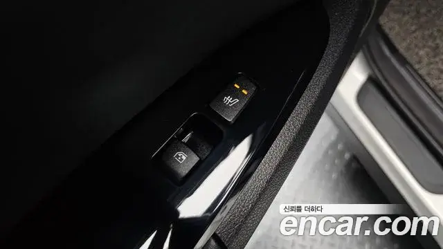 Kia Sportage 2021 — Фото 18/20