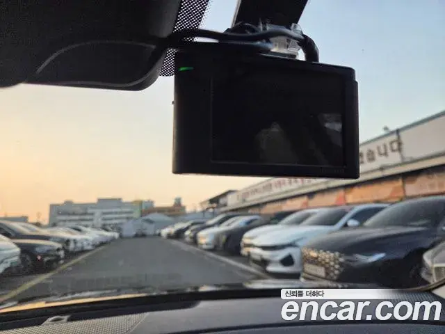 Hyundai Sonata Hybrid 2019 — Photo 10/20