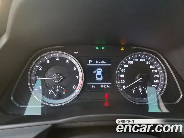 Hyundai Sonata Hybrid 2019 — Photo 15/20
