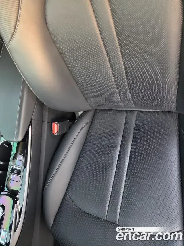 Hyundai Sonata Hybrid 2019 — Photo 4/20