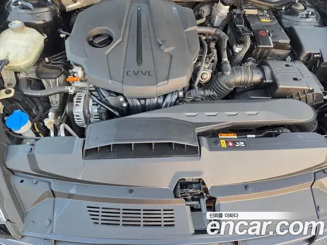 Hyundai Sonata Hybrid 2019 — Photo 8/20