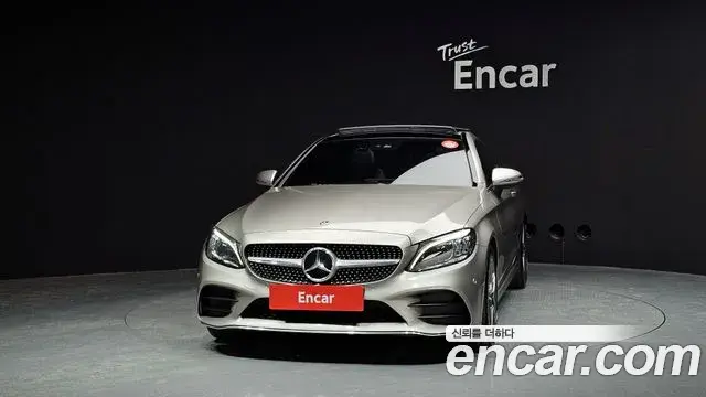Mercedes-Benz C-Class 2020 — ფოტო 15/20