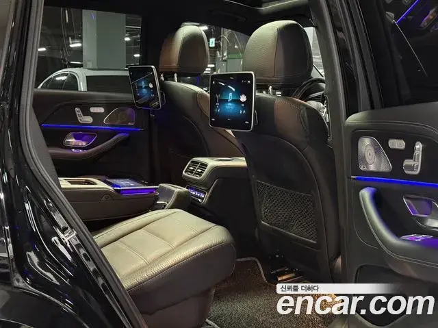 Mercedes-Benz GLS-Class 2023 — ფოტო 9/19