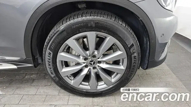 Mercedes-Benz GLC-Class 2018 — Фото 5/20