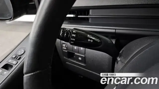 Hyundai Staria 2023 — Photo 11/20
