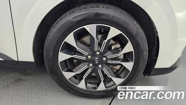 Kia Carnival 2021 — Şəkil 4/20