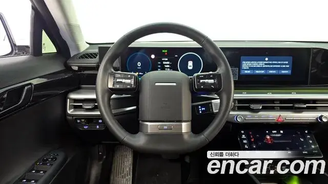 Hyundai Grandeur Hybrid 2023 — ფოტო 8/20