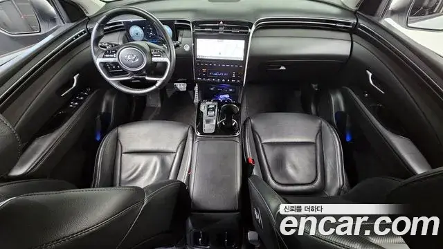 Hyundai Tucson Hybrid 2023 — ფოტო 9/20