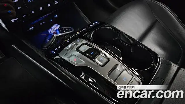 Hyundai Tucson Hybrid 2023 — ფოტო 20/20