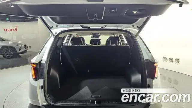 Hyundai Tucson Hybrid 2023 — ფოტო 4/20