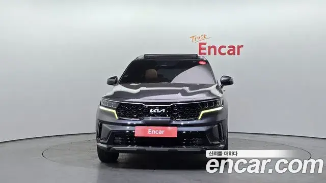 Kia Sorento 2022 — Фото 3/20