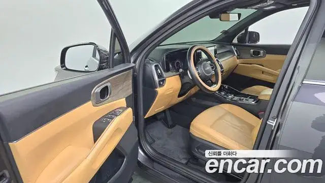 Kia Sorento 2022 — Фото 10/20