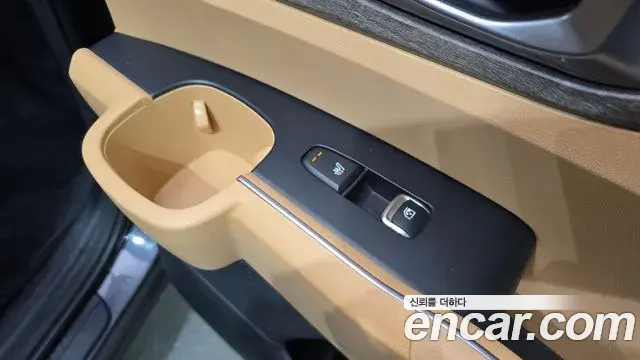 Kia Sorento 2022 — Фото 18/20