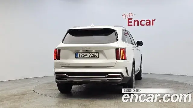 Kia Sorento 2022 — Photo 10/20