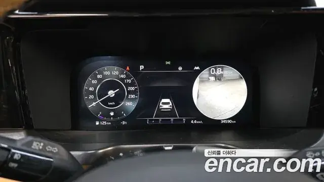 Kia Sorento 2022 — Photo 16/20