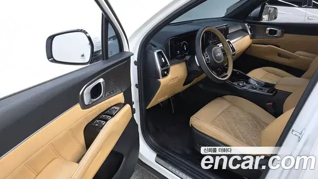 Kia Sorento 2022 — Photo 7/20