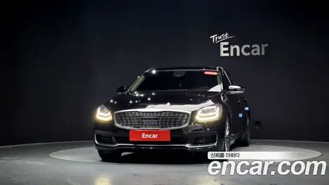 Kia The K9 2018 — Photo 14/20