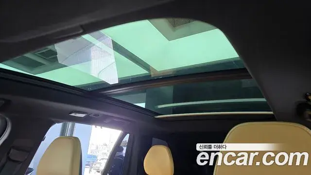 Volvo XC90 2022 — Şəkil 15/20