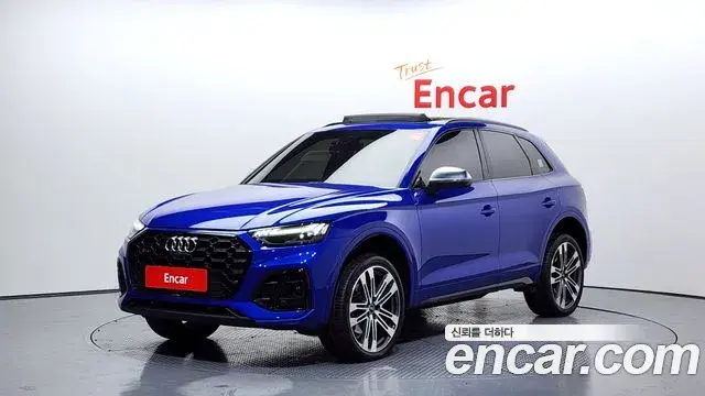 Audi SQ5 2021 — Şəkil 17/20